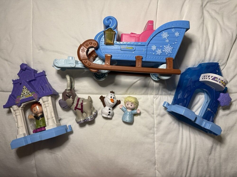 Fisher Price Little People Disney Frozen Kristoff's Sleigh w/Elsa Anna Olaf Sven